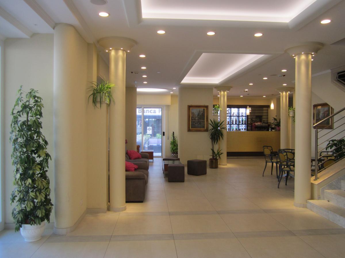 Hotel Des Bains 3*