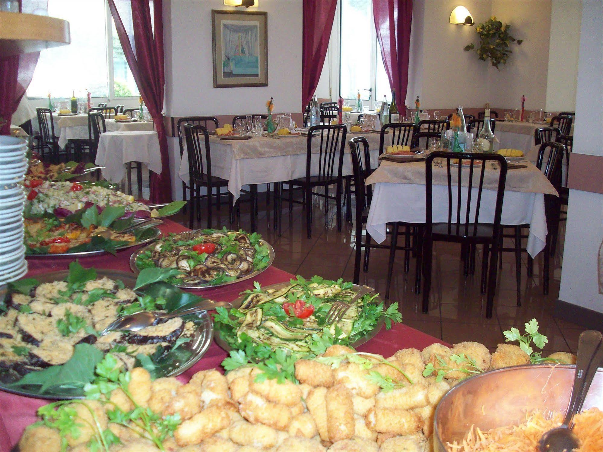 Des Bains Hotel 3*