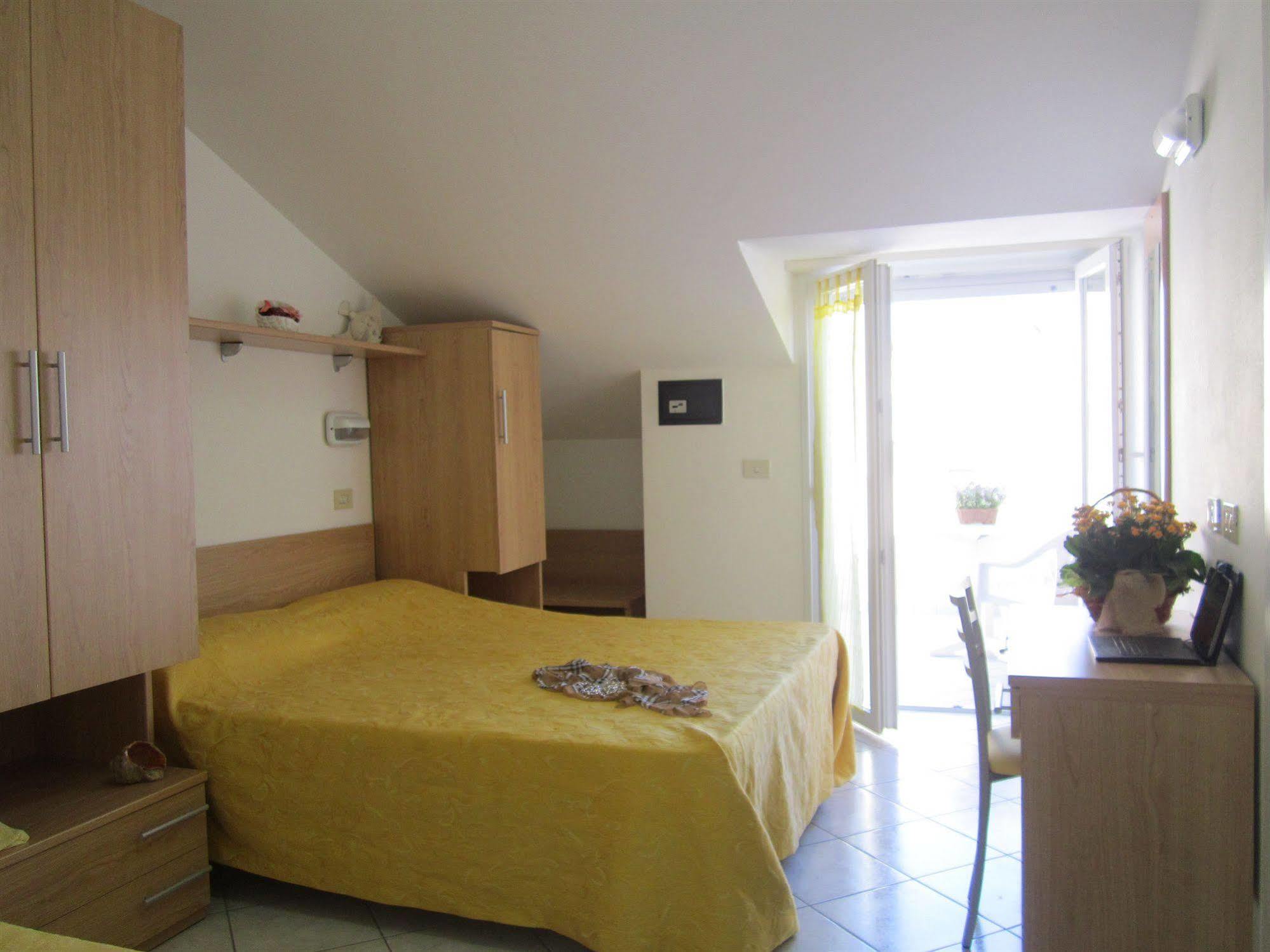 Des Bains Hotel 3*